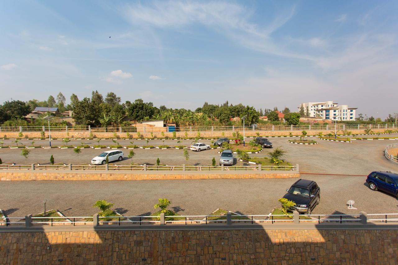 Dove Hotel Kigali Eksteriør bilde