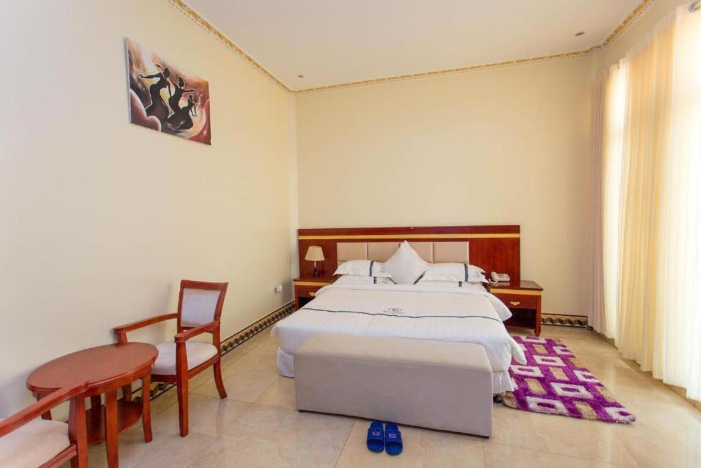 Dove Hotel Kigali Eksteriør bilde